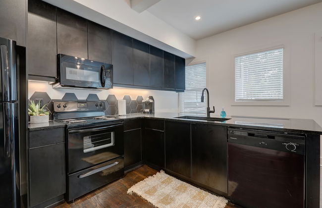 Studio9Forty - Photo 64