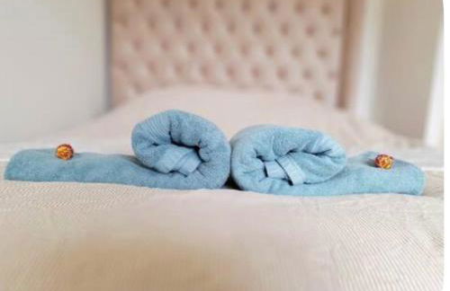 Villa Kerluz - sleeps 6 in great comfort - Foto 7