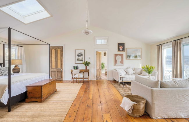 River House by Avantstay Historic & Secluded Estate on the Hudson River w/ Pool Sleeps 24! - Foto 23