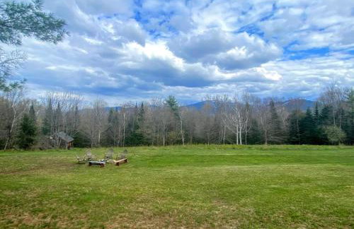 WOW New Spectacular Franconia Home - history - views - fire pit - hot tub - pool - grandeur - MUST SEE - Foto 48