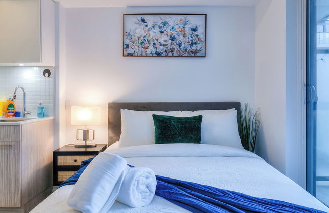 Panorama Suites Downtown Toronto - Photo 55