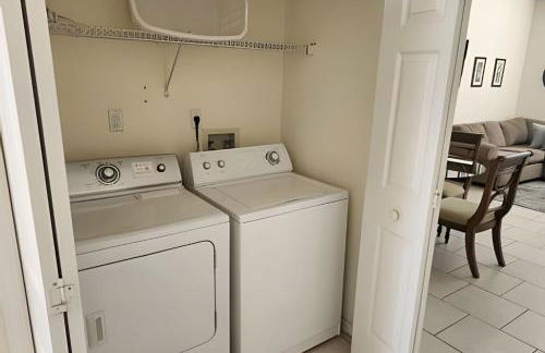 Lake View Pool Home near Disney and Shoppings - Foto 23