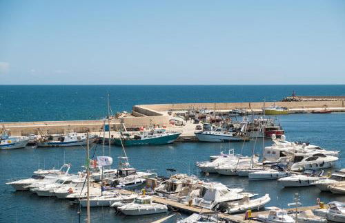 Pier Boutique Apartment - Photo 23