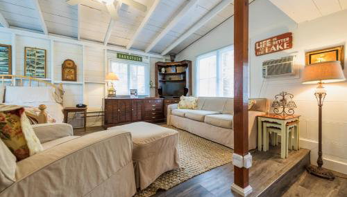 Lakeside Cottage - Right across of Westside County Park with lake access - Foto 5