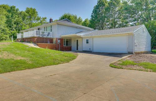 Fish, Hike and Golf Leisurely Navarre Home with Yard! - Foto 25