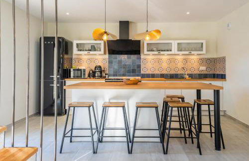 Domaine de Mérins, 10 couchages avec piscine, face à la rivière, à 4km de la plage - Foto 9