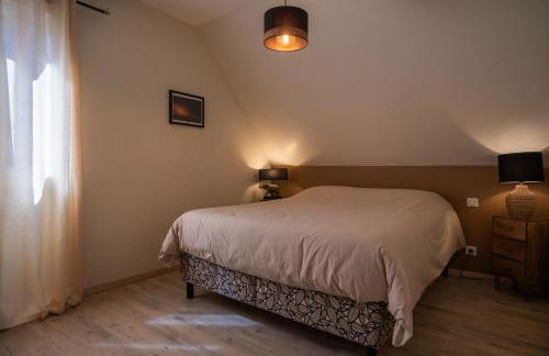 Villa 4 étoiles - 3 chambres - 6 personnes - Nature, campagne, confort moderne, charme, jardin et vue exceptionnelle - Proche Martel - Foto 7