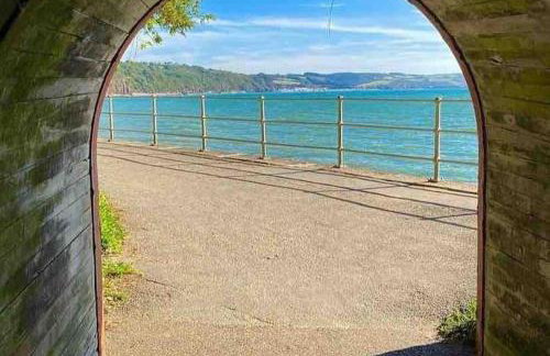 Adorable bedsit for you, partner and your pet! - Foto 35