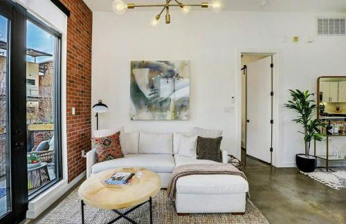 Lamar Treehouse - Photo 28