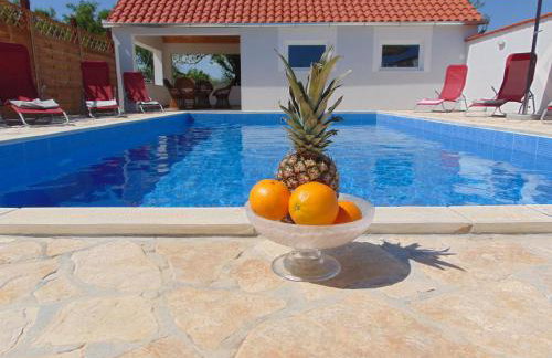 Holiday Home Donji Lepuri - Foto 1