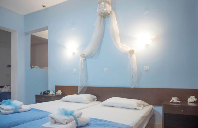 Antonios Hotel - Photo 25