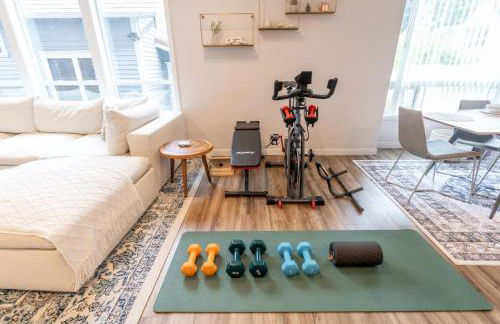 Comfy Family Home, Walkable Neighborhood + Patio! - Foto 51