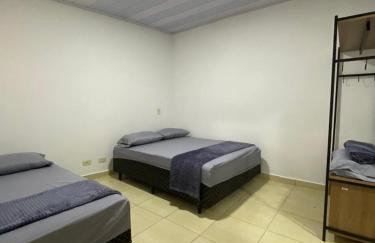 Casa Ampla com Piscina, Churrasqueira, Bilhar, Pebolim, Ping-Pong - Foto 16