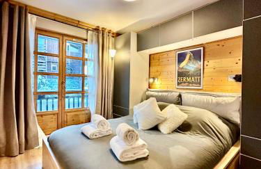 New! Charming 2-Bedroom Apartment Close to Ski Lifts - Foto 1