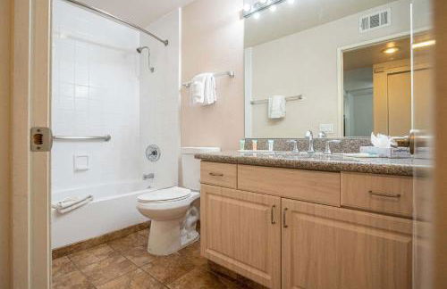 Desert Breezes Resort 1 Bedroom Suite with Resort Access - Foto 20