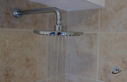 The Old Plough, mix of 1 bed and 3 bed units, rustic charm, super king bed or twins, en-suite, secure parking - Foto 16