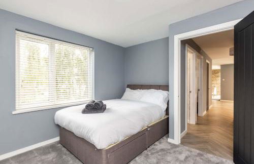 Modern & Stylish 3 Bedroom Home in Peterborough - Photo 22