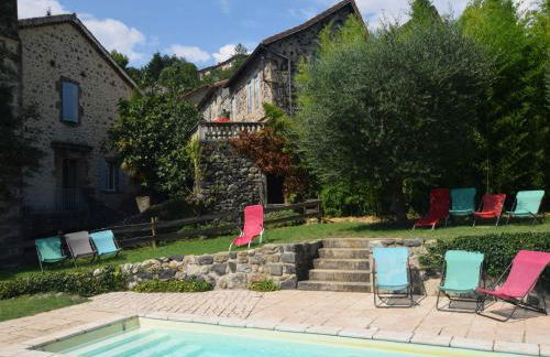 Holiday Home in Ardèche near Château de Ventadour - Foto 12