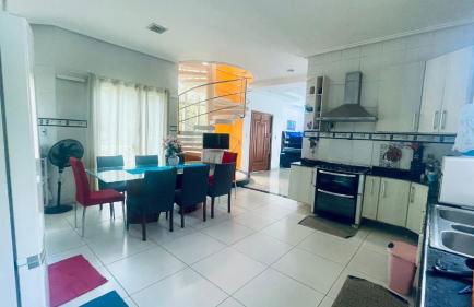 No centro com segurança e lazer para 13 pessoas - Foto 26