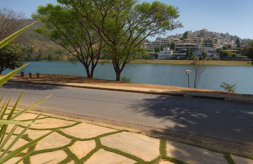 Suíte com Vista para o Lago em Capitólio em Escarpas do Lago - Foto 5