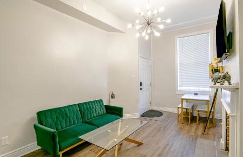 Newly Renovated Downtown Apartment in the Historic District, Quiet Street! - Photo 12