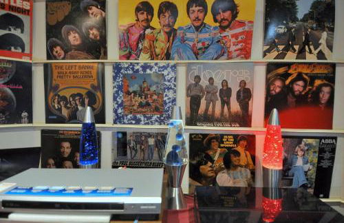 Redbud Keep - Unique Features, Movie Set Decor, Grill, Wifi, Family Friendly, Hiking, Billiard Table, Movie Theater Room, Fireplace, Golfing, View, 2 King Beds - Foto 79