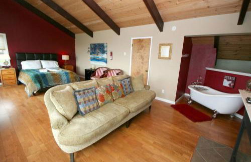 Beach Nest! Hot Tub! Sauna! BBQ Grill! AMAZING VIEWS!! Romantic Getaway! Dog Friendly!! - Foto 21