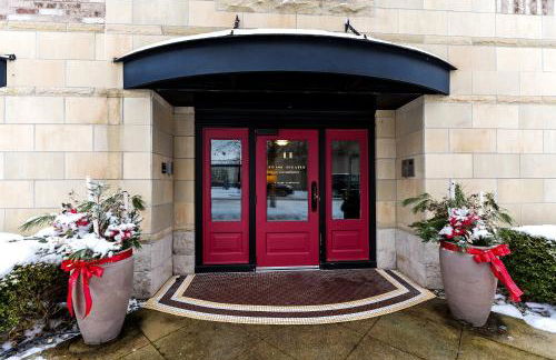Grand Theatre Condo in the Heart of Downtown Grand Haven - Foto 24