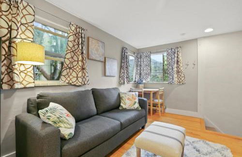 1147 Vine St - Foto 1