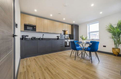 Majestic House - 2 BR - Borehamwood Station - Foto 11