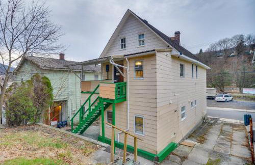 Main St Apt with Pool Table and Sauna in Westernport! - Foto 2