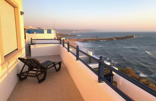 Cliff House next to beach - Foto 4