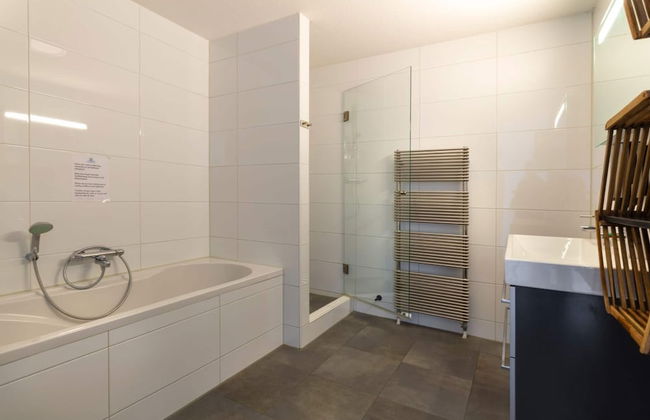 Spacious Flat With Views of the Harbour - Foto 17