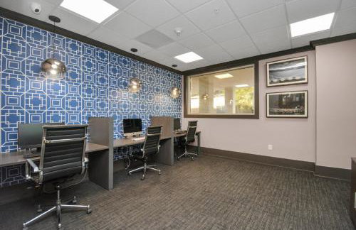 Halstead Pool View - Foto 21