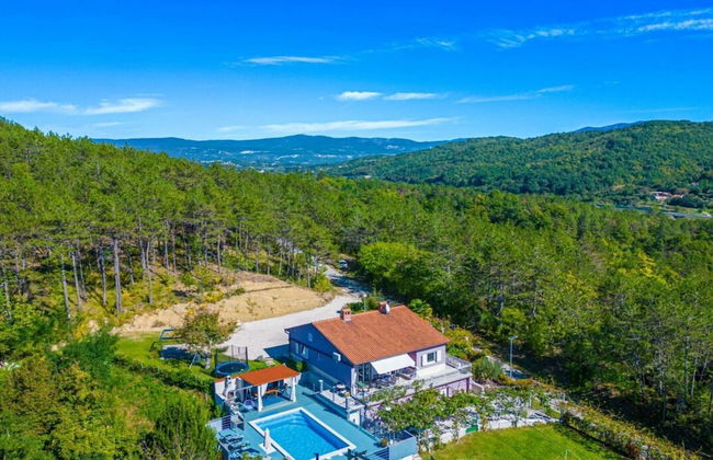 Grace Comfortable Holiday Residence - Photo 16