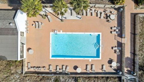 Blue Marlin by Avantstay Beachfront w/ Views, Pool Access, Beach Chairs - Foto 5, Other