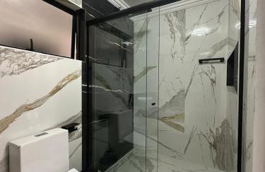 Casa Moderna com Cinema - Foto 22