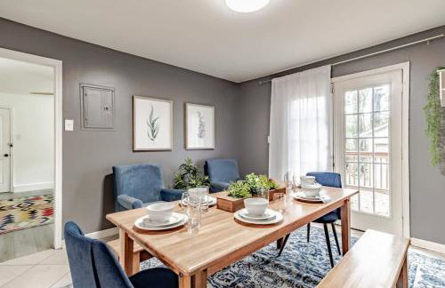 Sunny Midtown Cottage- Midtown Mobile - Photo 18