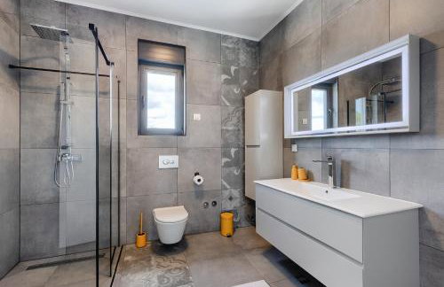 Villa BB Rapsody 10 with heated salt water pool - Foto 10