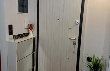 Rafina's BLUE HEART! Steps from the beach,2 min walk - Walk to Rafina main square 10 min, and Port about 15 min ! Ideal vacation base! - Foto 26