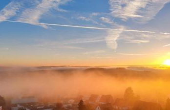 Schicke Ferien Wohnung mit tollem Ausblick in Schwarzwald. - Foto 2