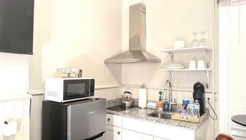 Cozy nest private porch museums free parking - Foto 4