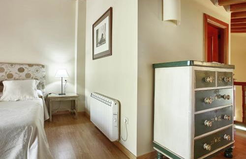 Cozy Cottage with Pool & Terrace - Foto 23