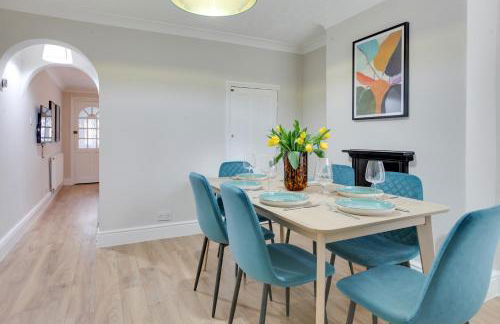 Ann’s Place - 2 Bed House Central Romford - Free Parking & Garden - Foto 14