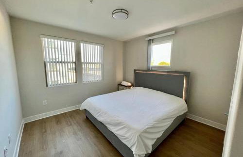 Miracle Mile Apartments - Foto 7