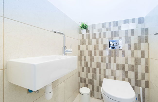 The Haneviim Court - Isrentals - Foto 75