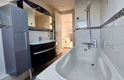 Chambre privée dans logement partagé, Pinky Elisabeth cozy Paris & Stade de France - Foto 17