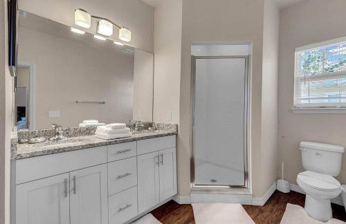 4 BD 3 BA Lucaya Village 23-101 - Foto 24