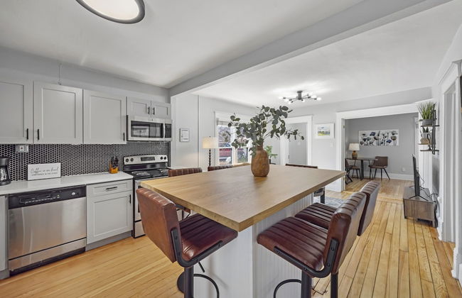 Charming Bungalow With Hot Tub, Fire Pit & Bikes - Foto 6