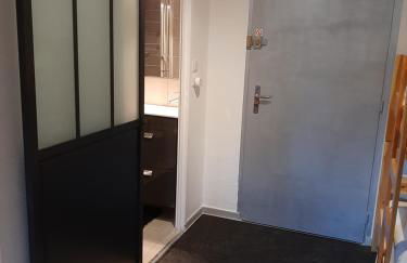 Studio rénové, calme avec Terrasse S-O, prestations de qualité - Résidence Les Adraits - Foto 8